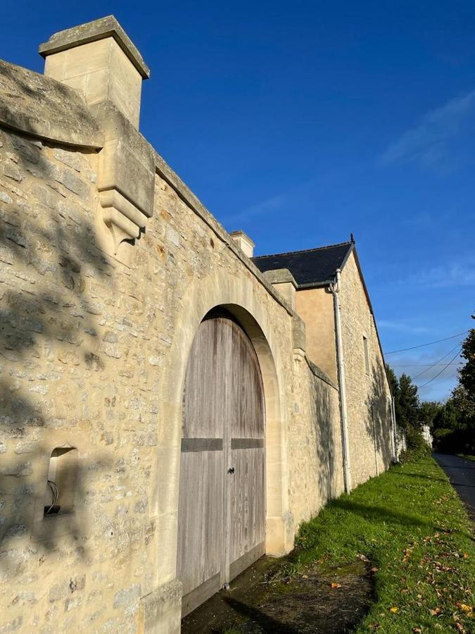 Le Clos Du Bas Courtil Guesthouse B&B Omaha Beach Osmanville Eksteriør bilde